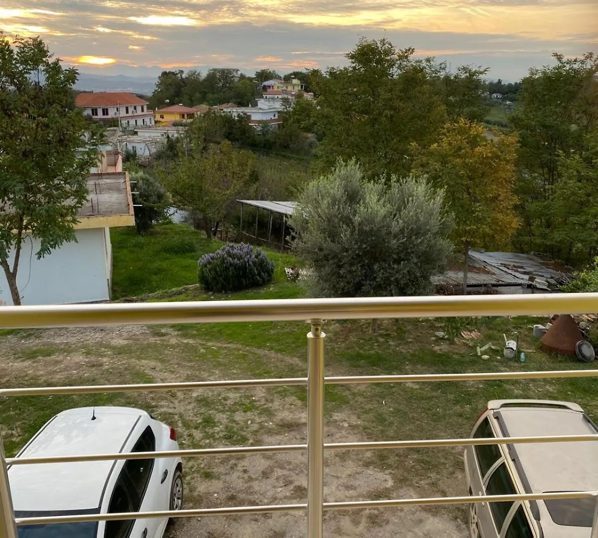 Guest House Bujtina Ismet Gjeli Kavaja Apartman